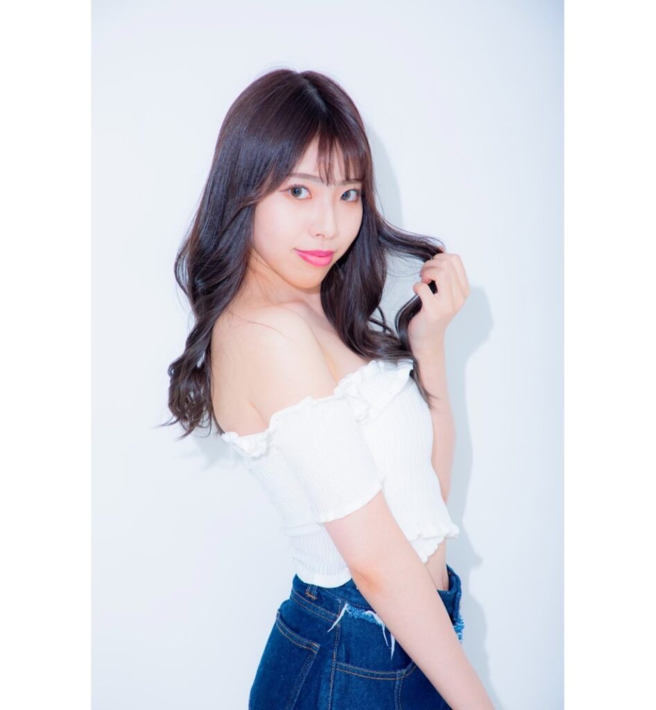 白崎つかさ ｜ 株式会社スタープラチナ